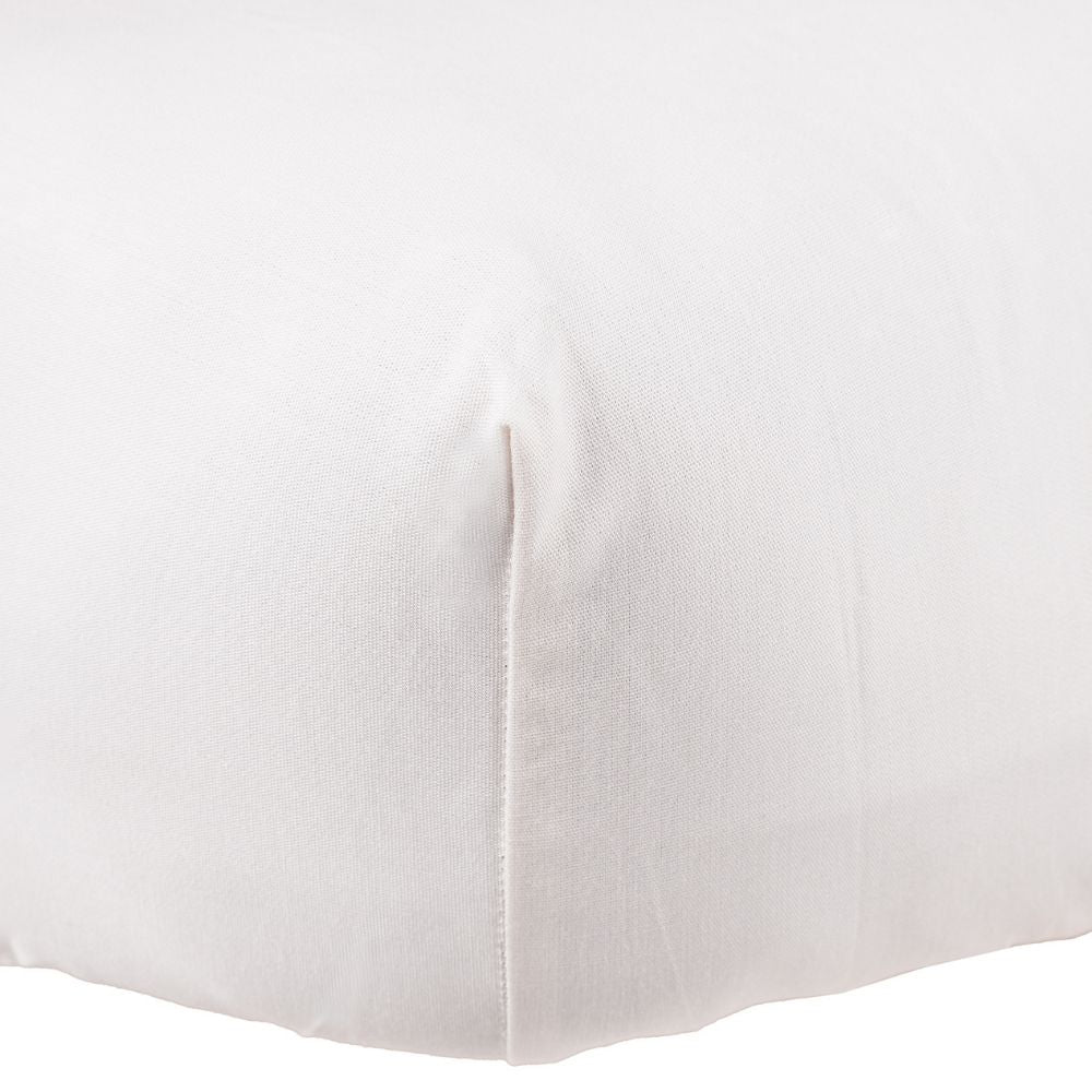 Close-up of a Sand beige fitted sheet on a madress