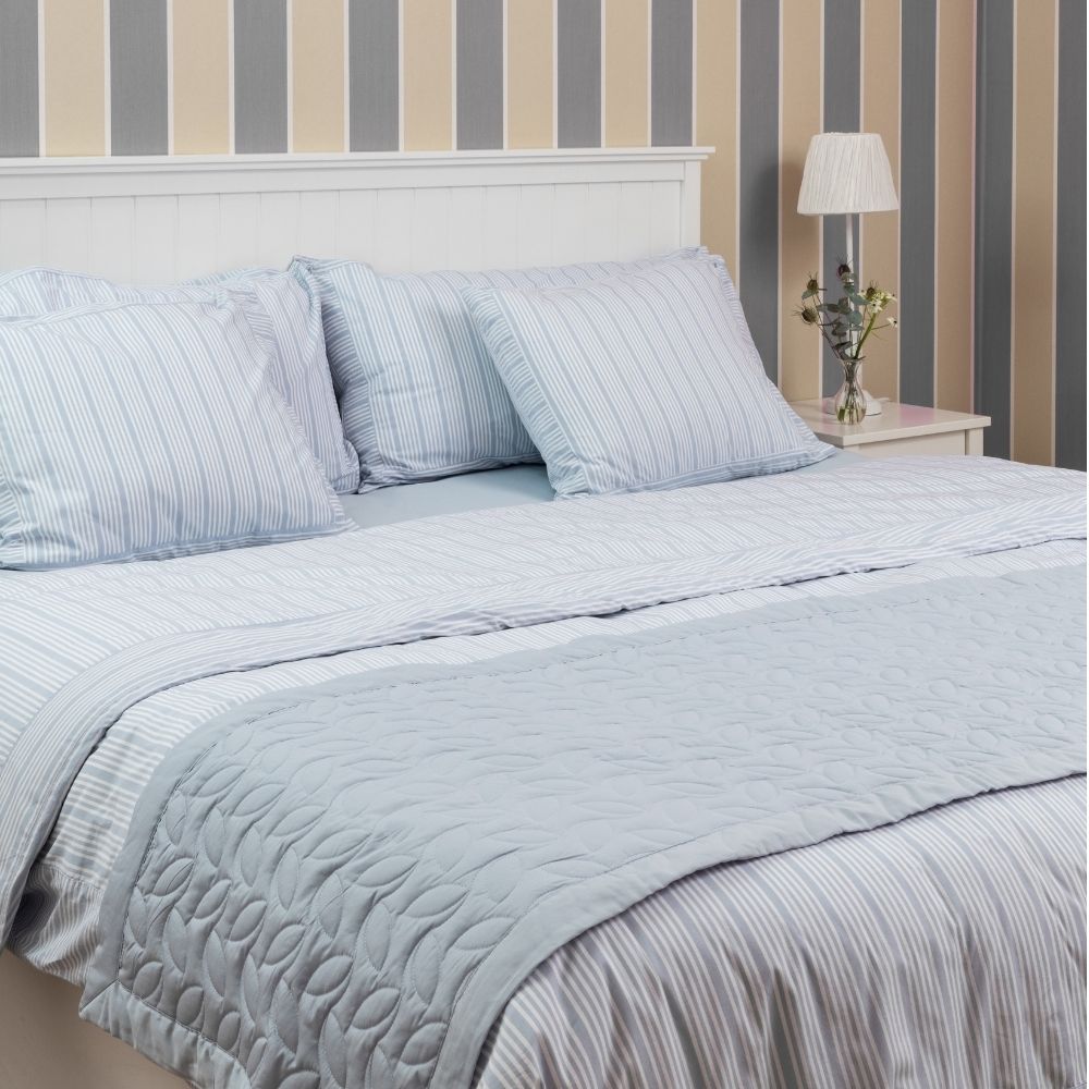 Nordic Luxury Bed Runner - Powder Blue - 60x220 - Home by Ilse Jacobsen