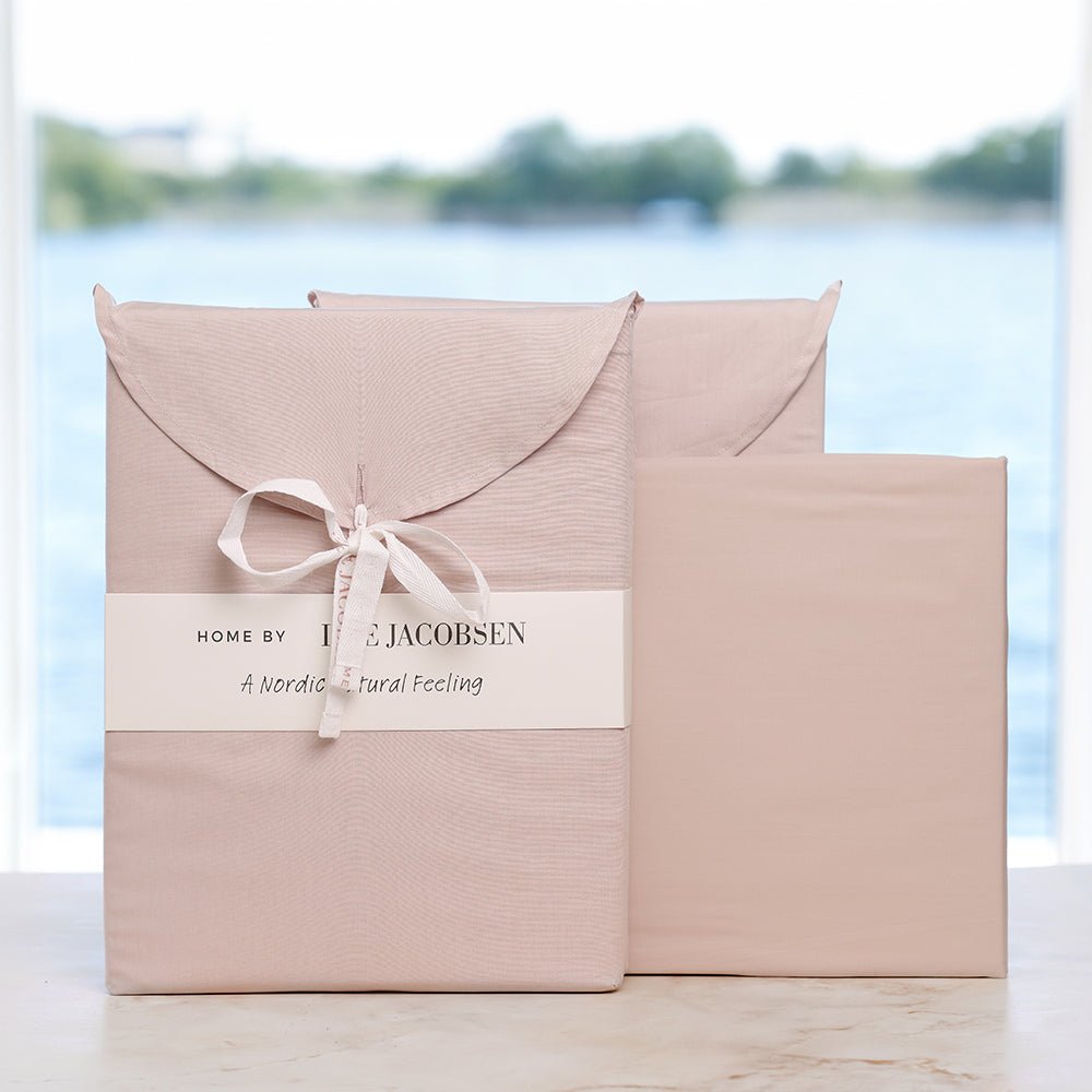 Nordic Sleep Well Set - Powder Rose - 150×210+50×60 - Home by Ilse Jacobsen