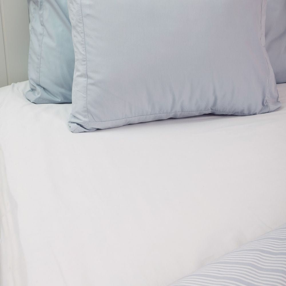 Percale Fitted sheet - White - 140x200+40 cm - Home by Ilse Jacobsen